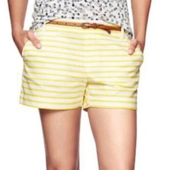 GAP Yellow striped shorts - Size 2 - Picture 1 of 3